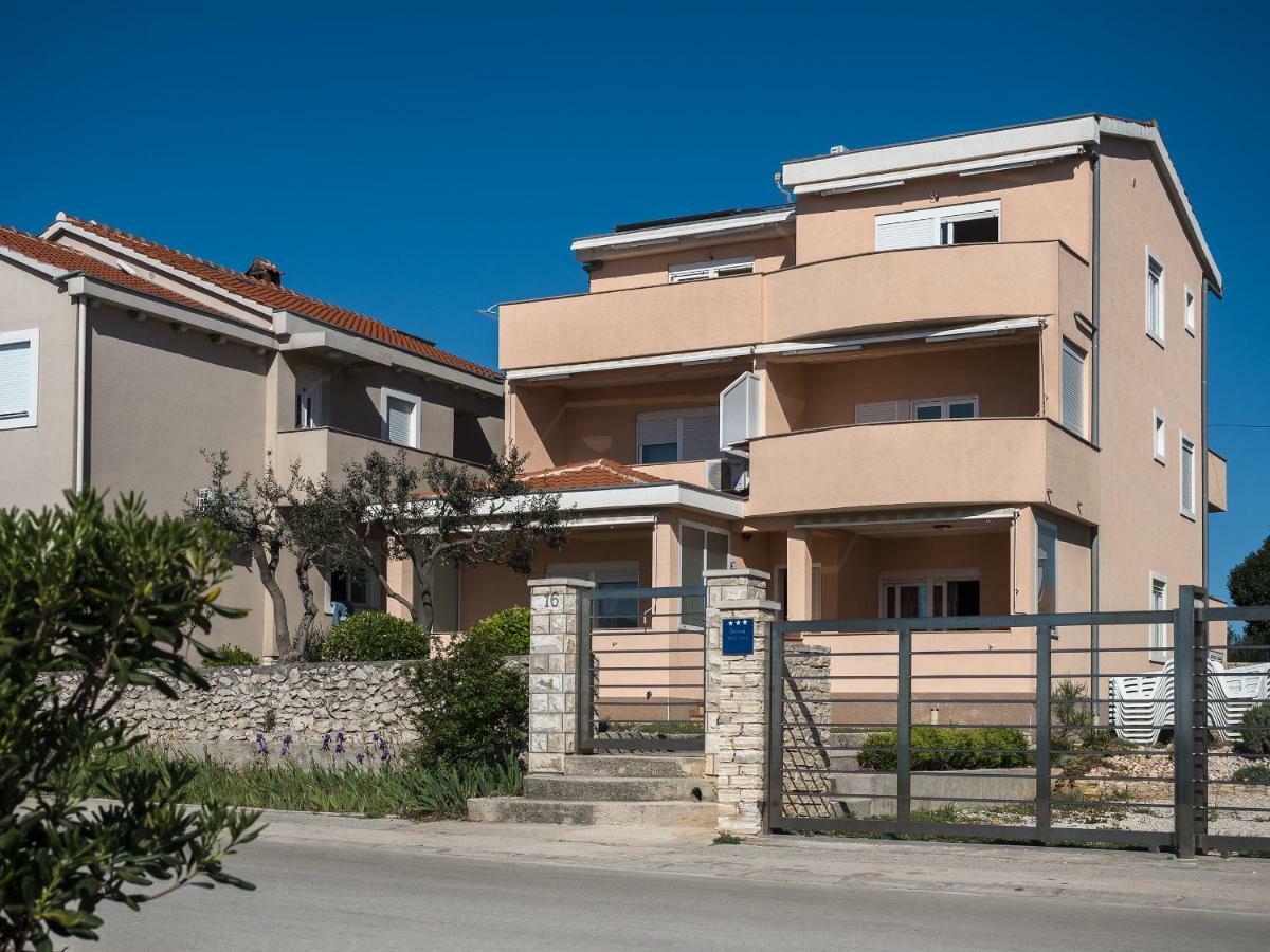 זאדאר Apartments Nino 1 מראה חיצוני תמונה
